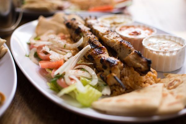 18 april: Griekse stoof met tofu souvlaki